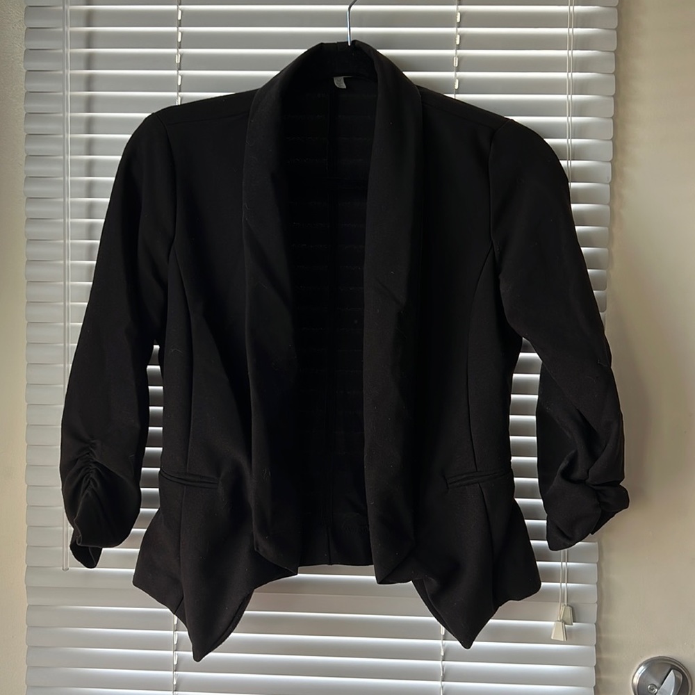 CHARLOTTE RUSSE BLAZER👠